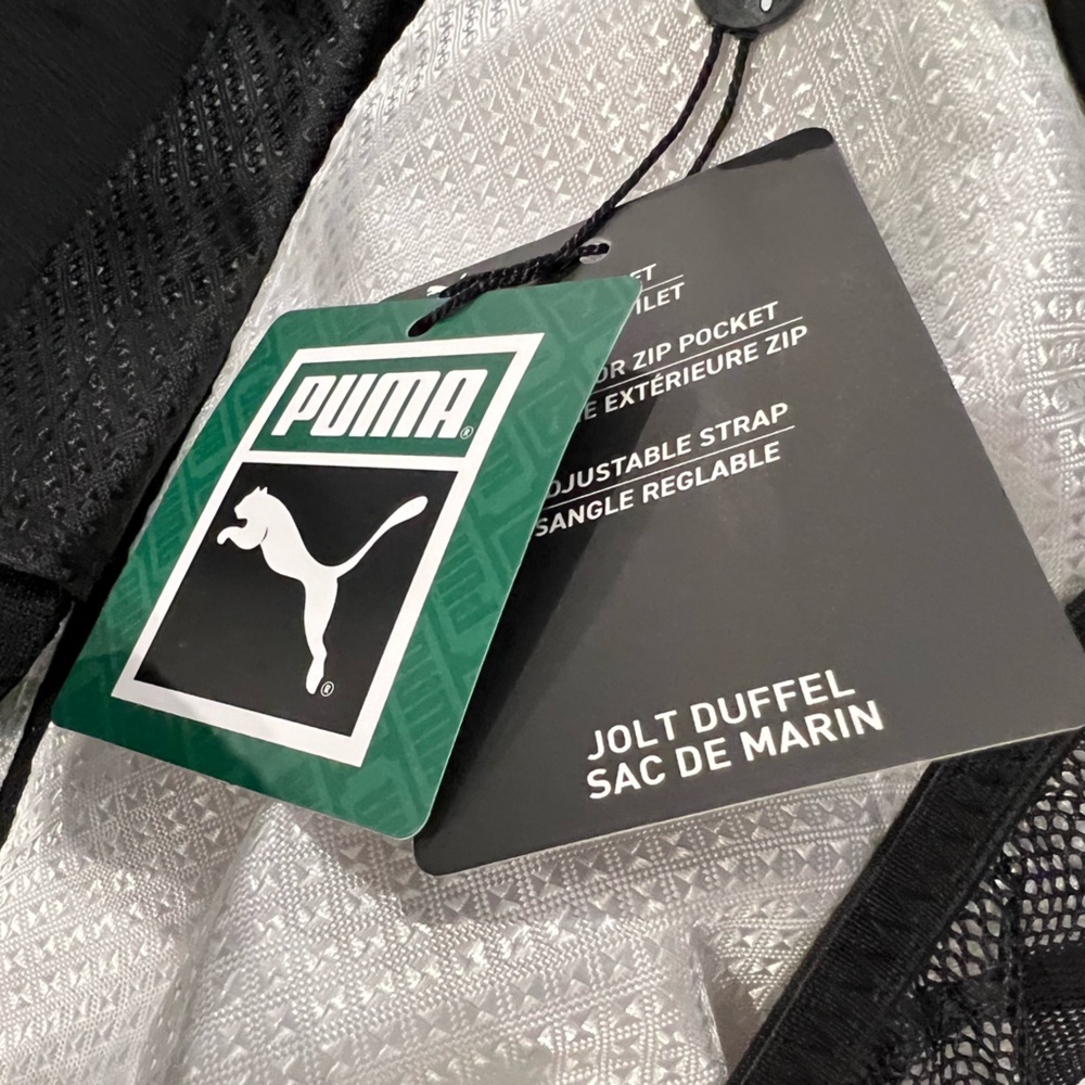 PUMA “JOLT” DUFFLE BAG! 🖤🤍🖤 - Picture 8 of 8